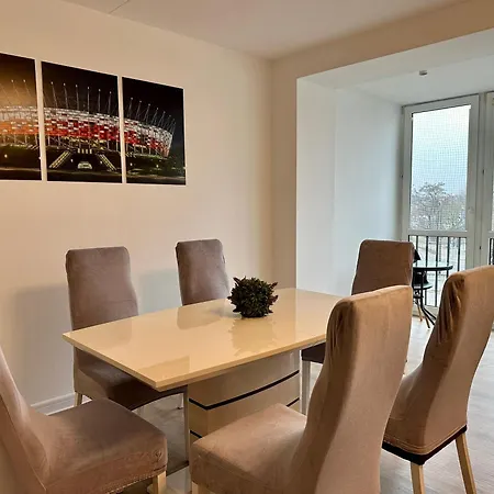 Apartmán Stadion Naprzeciwko Stadionu Narodowego W Warszawie *